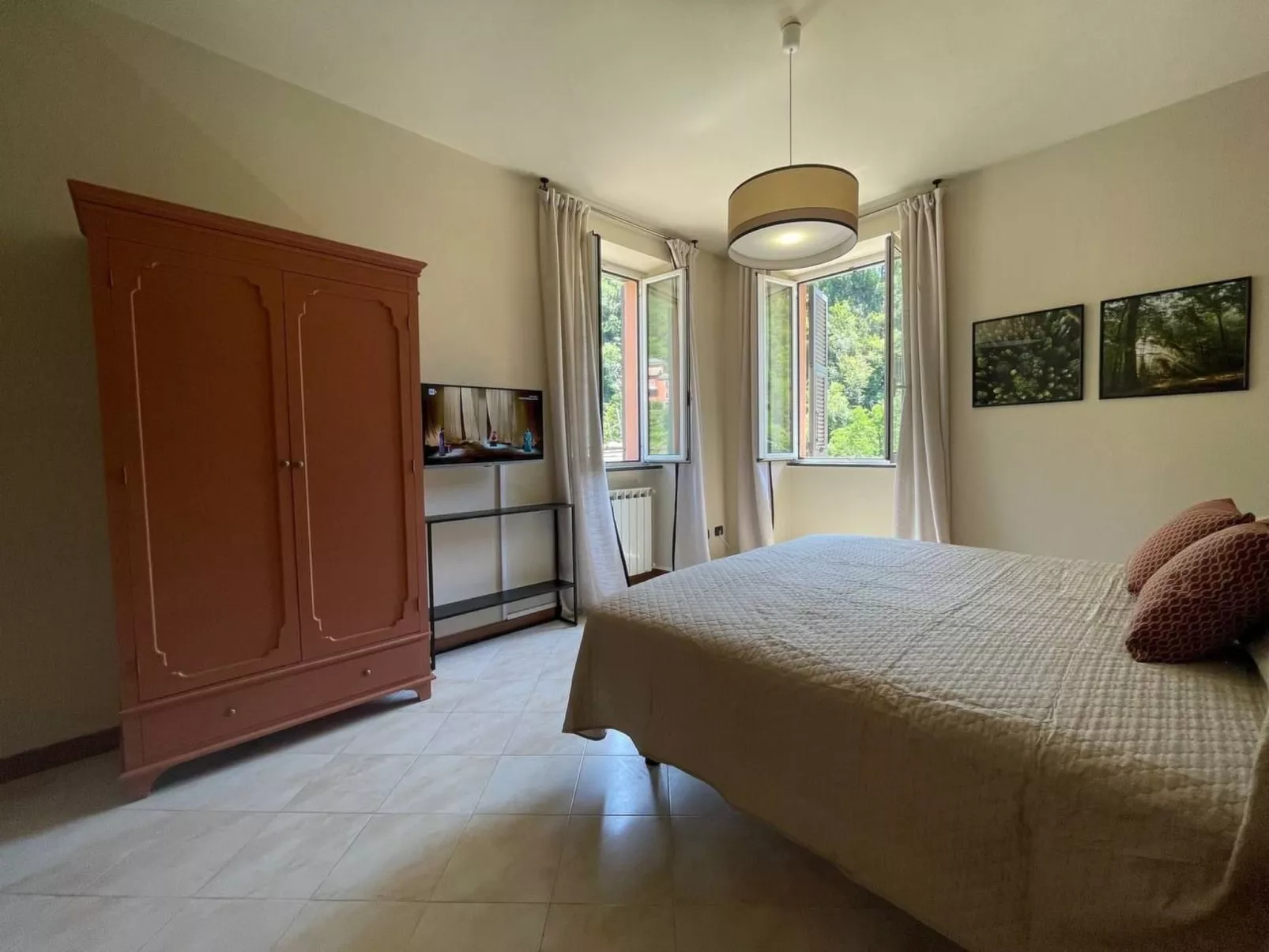 'Il Bosco' mit Terrasse - Binnen