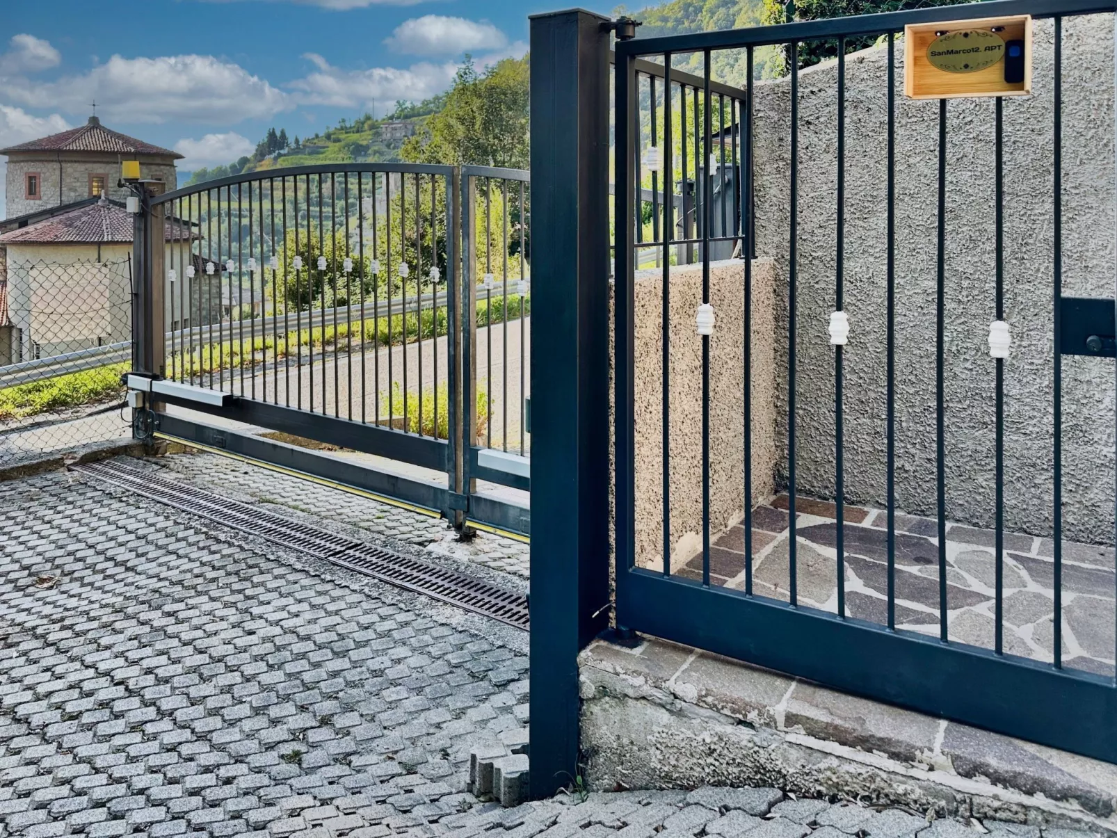 Einzimmerwohnung 'SanMarco12' mit Privatparkplatz - Buiten