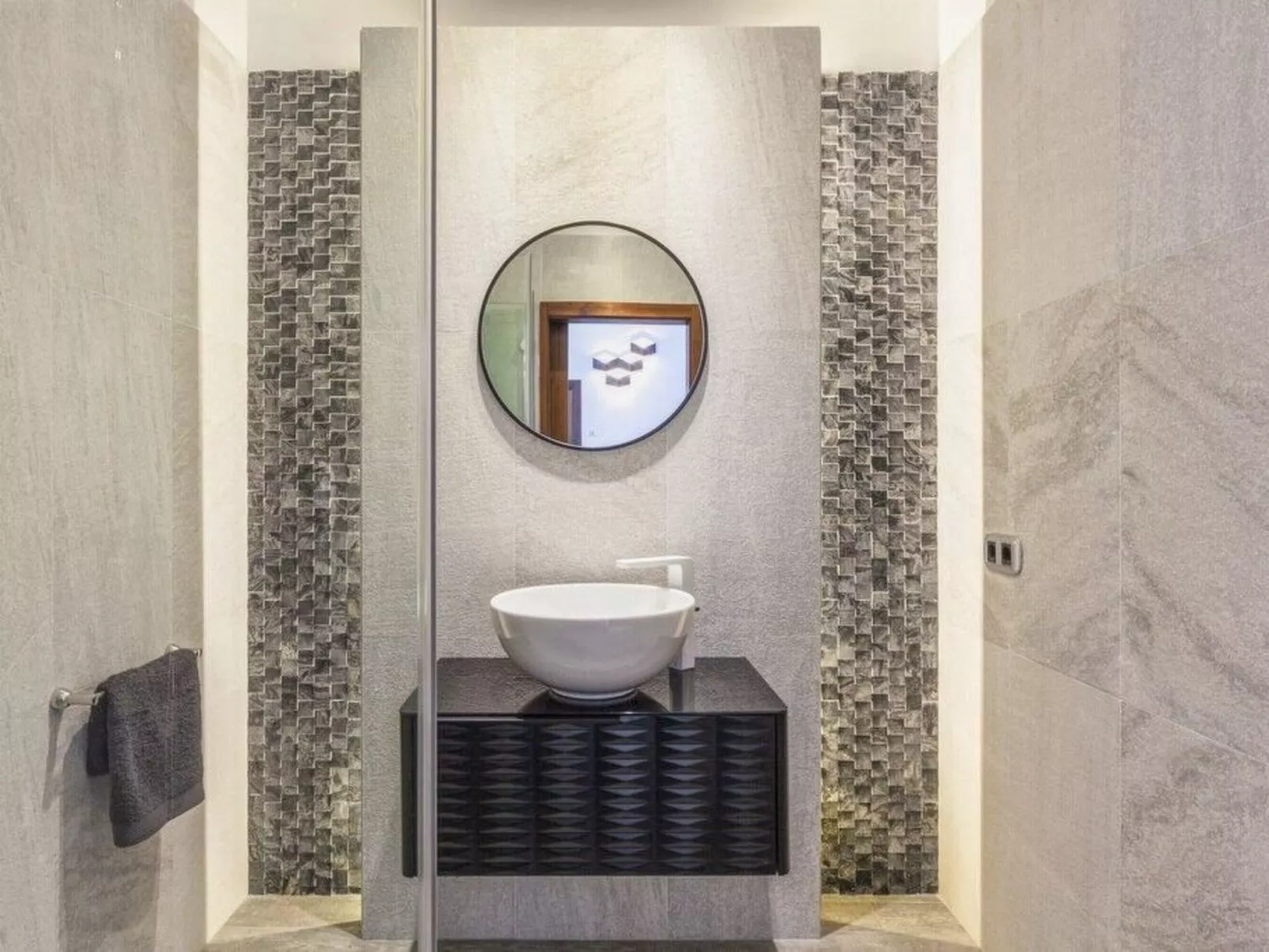 Schönes Landhaus vor kurzem am Rande des Dorfes von Muro gebaut. - Image-tags.info