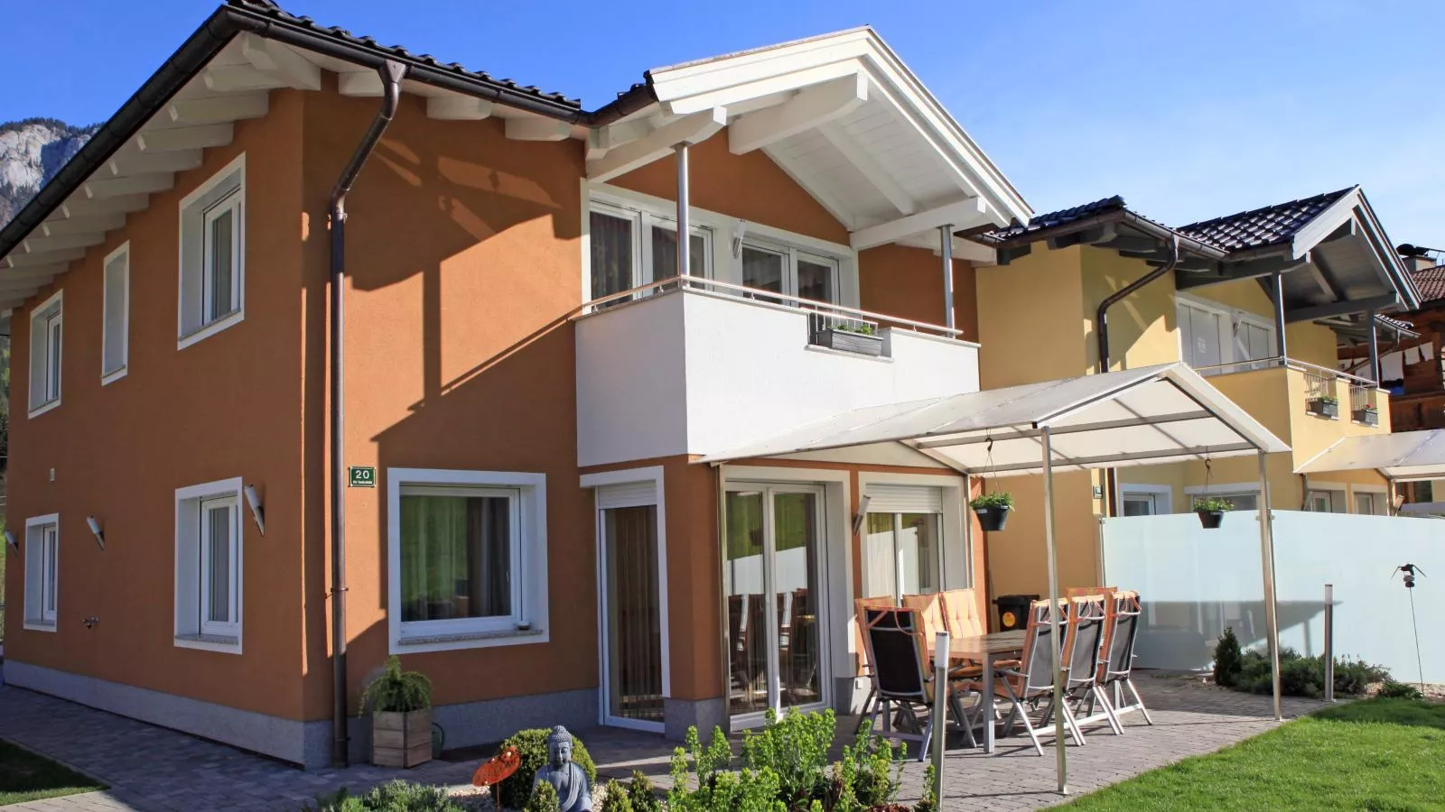 Ferienhaus Gartentraum-Buitenkant zomer