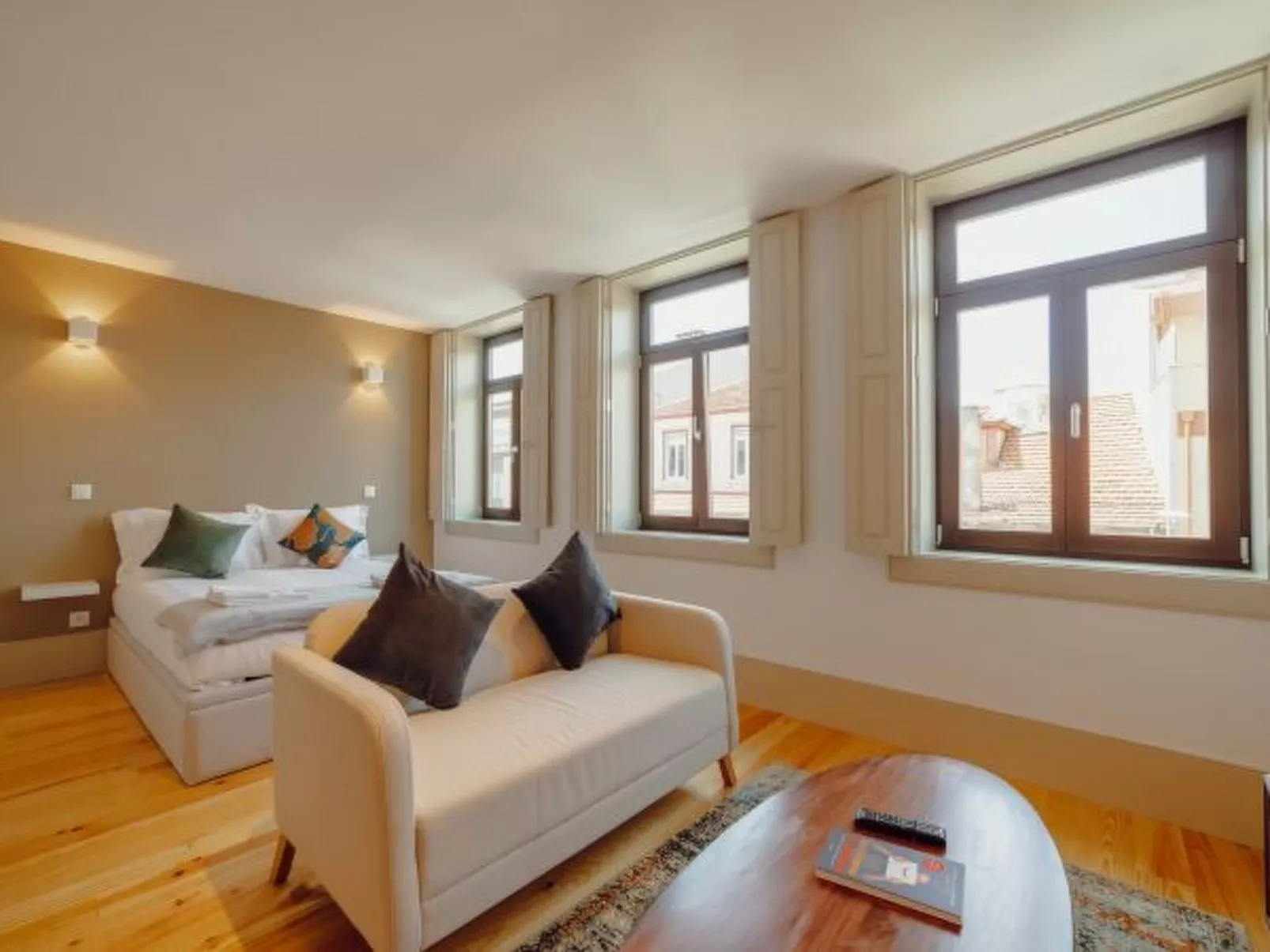 LEGACY OPORTO DESIGN APARTMENT H by VACATIONY - Binnen