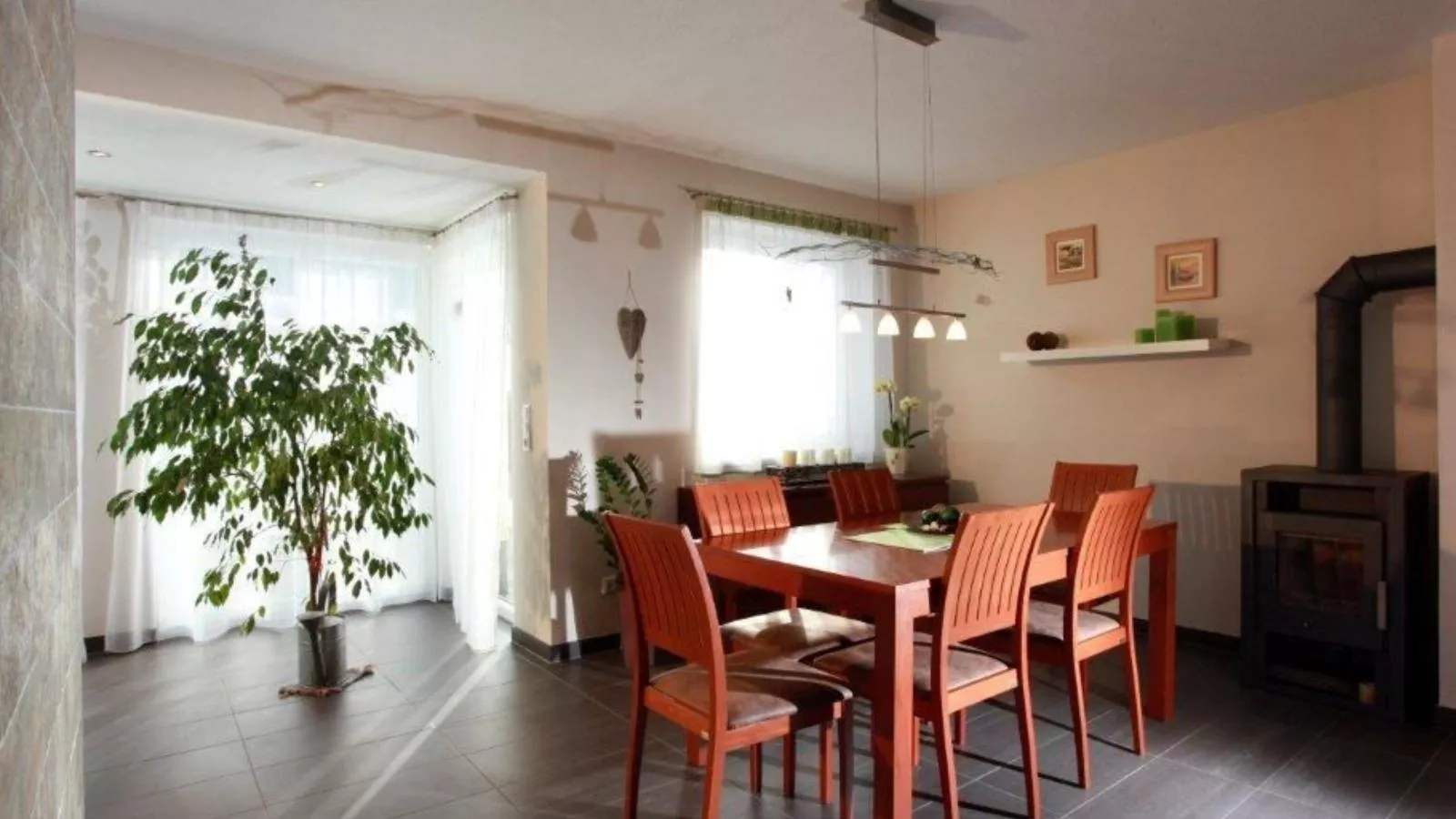 Ferienhaus Gartentraum-Woonkamer