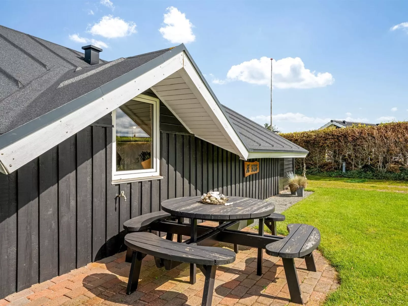 "Naninja" - 300m to the fjord - Buiten