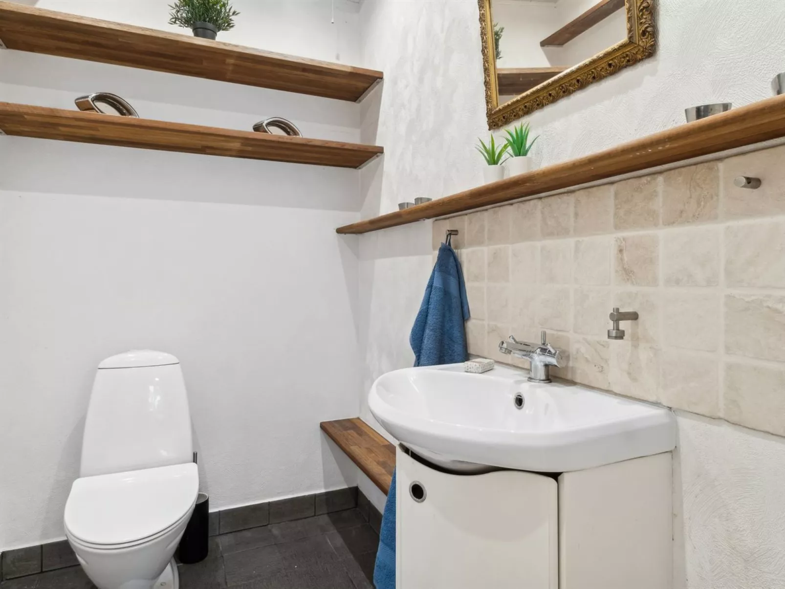 "Ingert" - 1km from the sea - Binnen