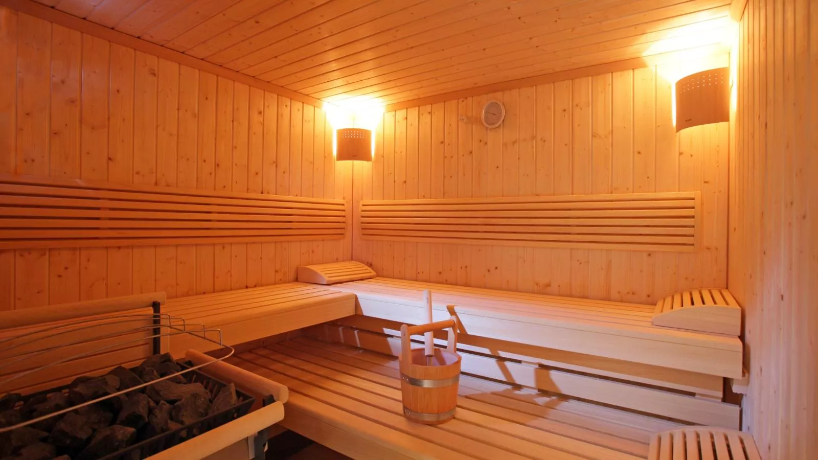 Ferienhaus Gartentraum 2-Sauna