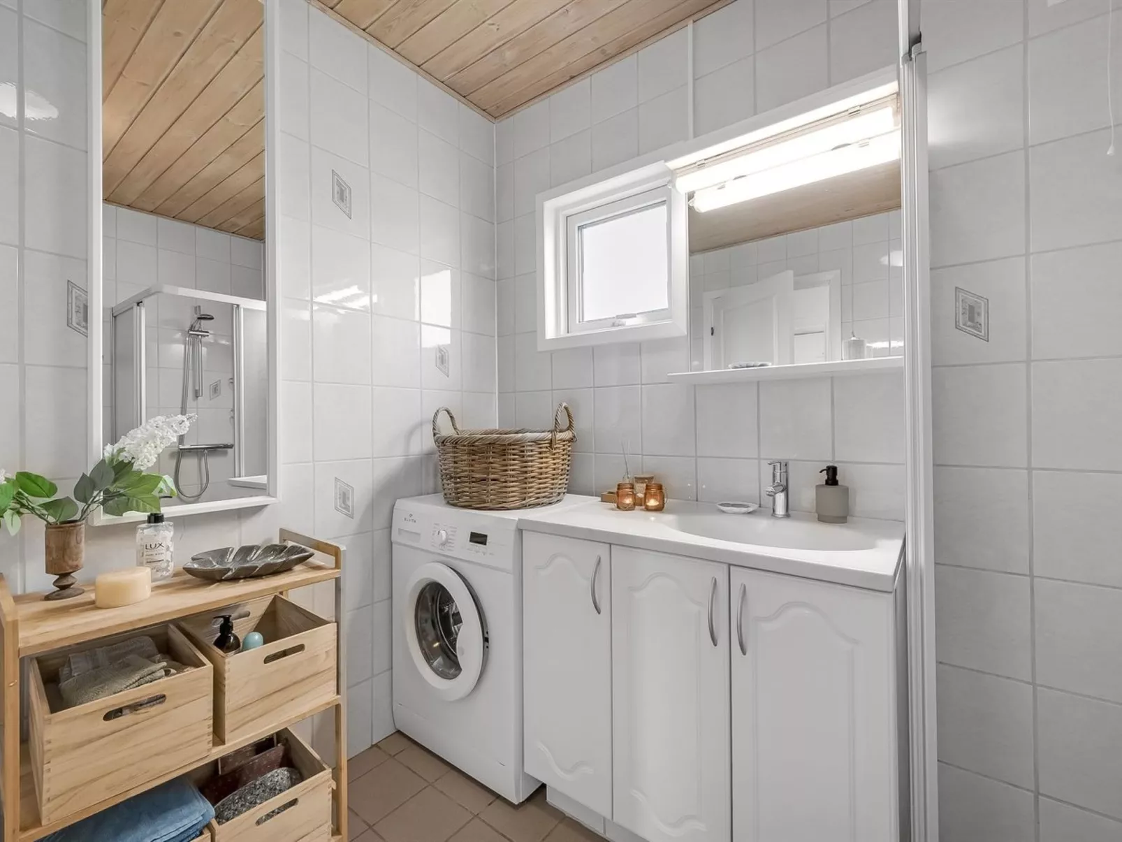 "Jerrit" - 650m to the fjord - Binnen