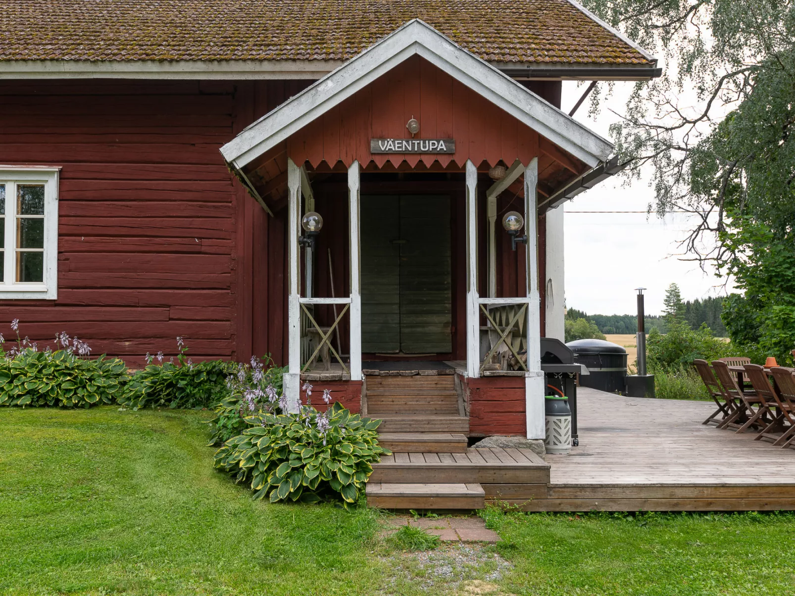 Virtaan väentupa - Binnen