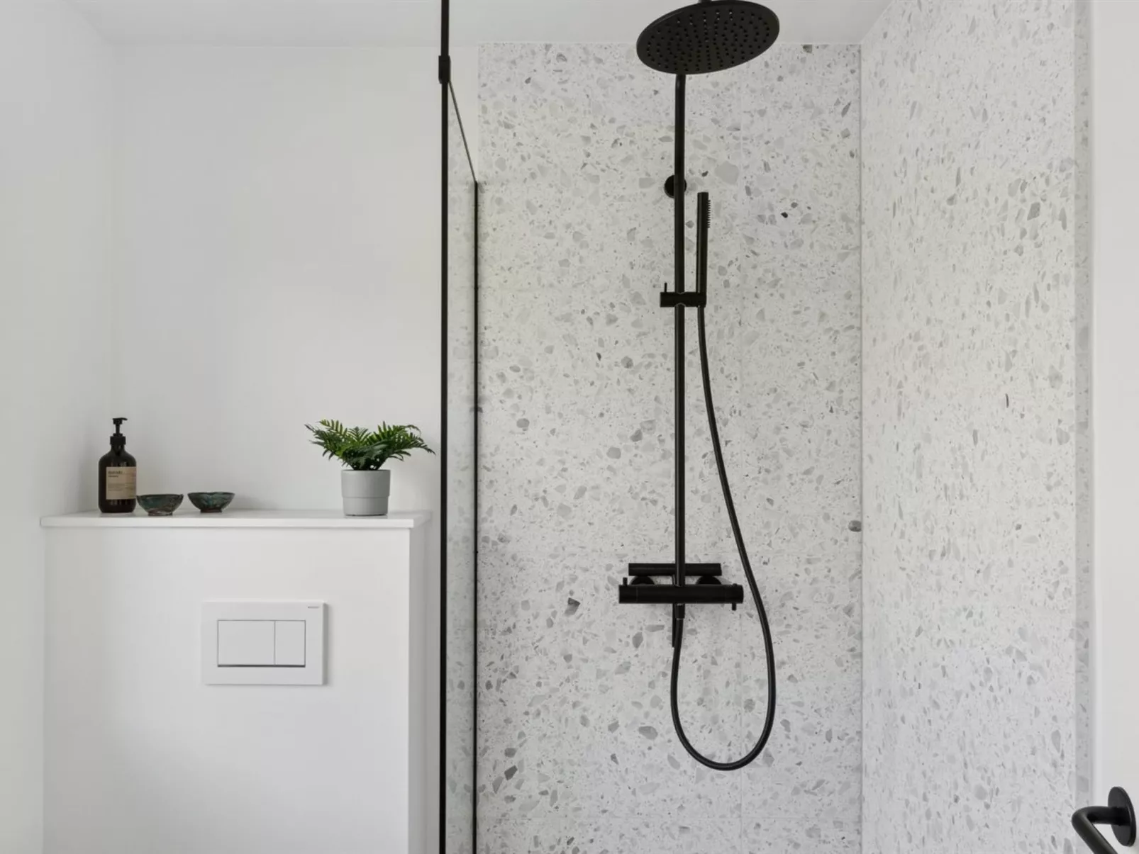 "Vilppu" - 800m from the sea - Binnen