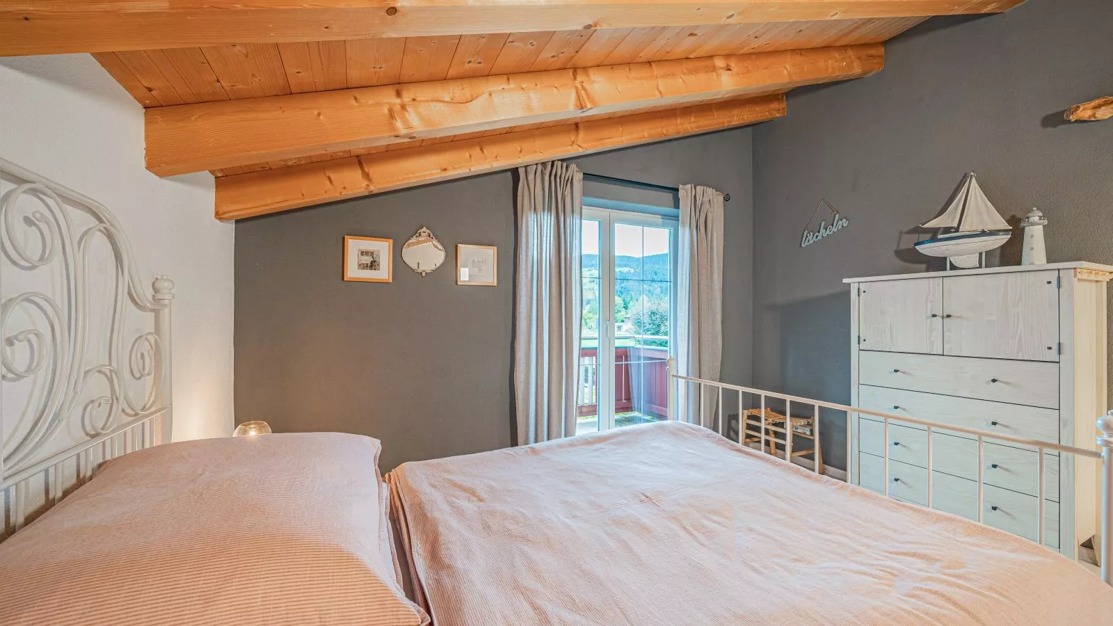 Panoramahaus Itter-Slaapkamer