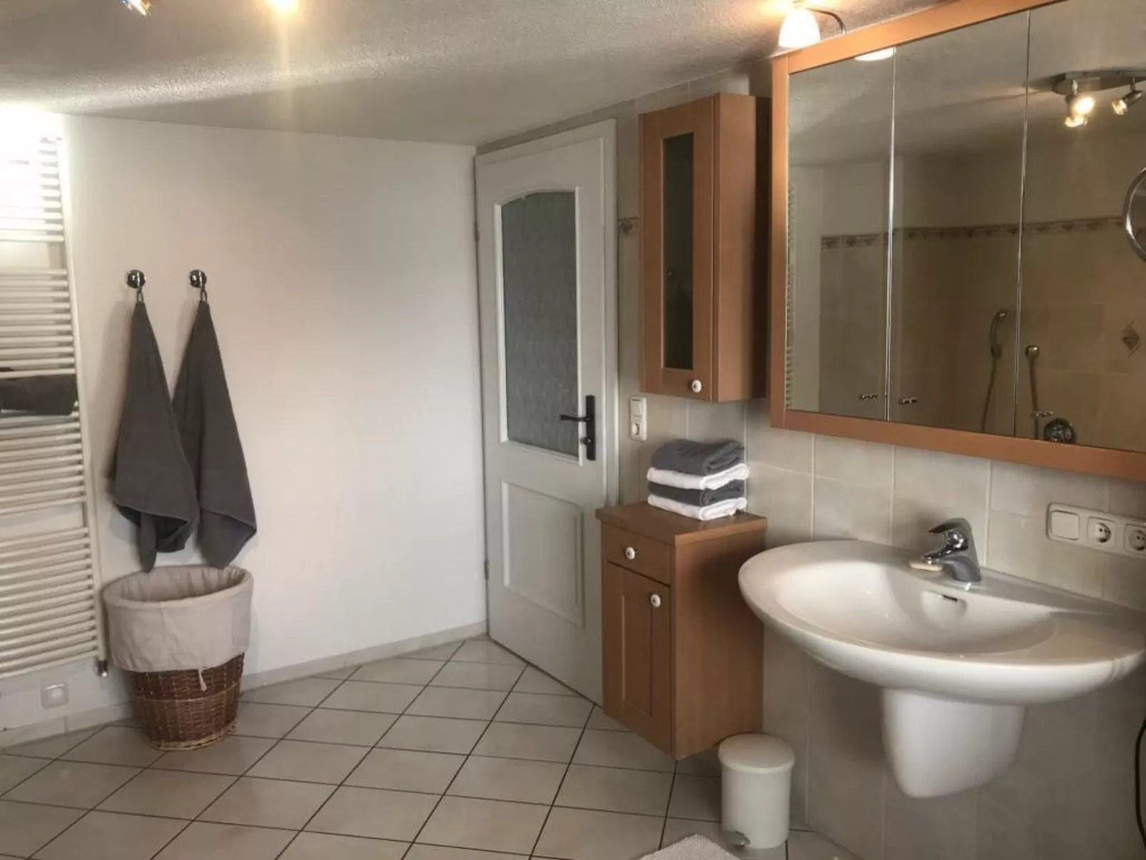 Kräuterhof-Ferienwohnung - Binnen