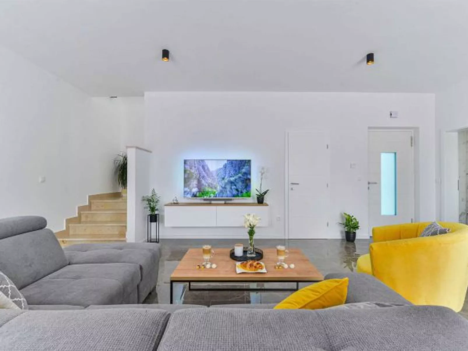 Stone Villa Banovi with heated pool - Image-tags.info