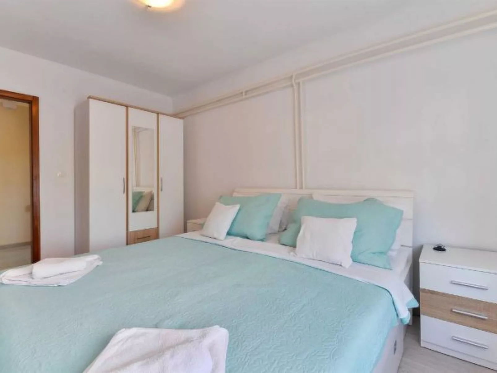 Holiday Home Vesna with pool - Image-tags.info