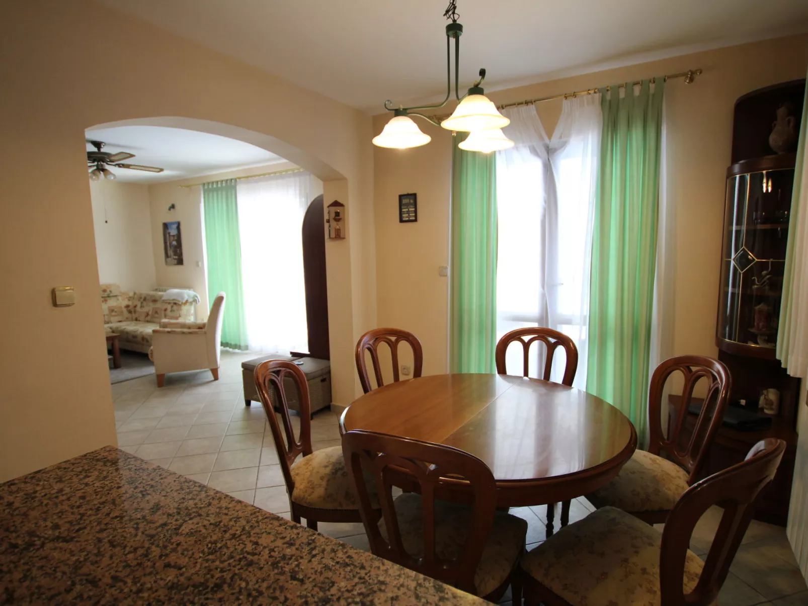 Villa Viktoria / HR-11041-01 - Image-tags.info