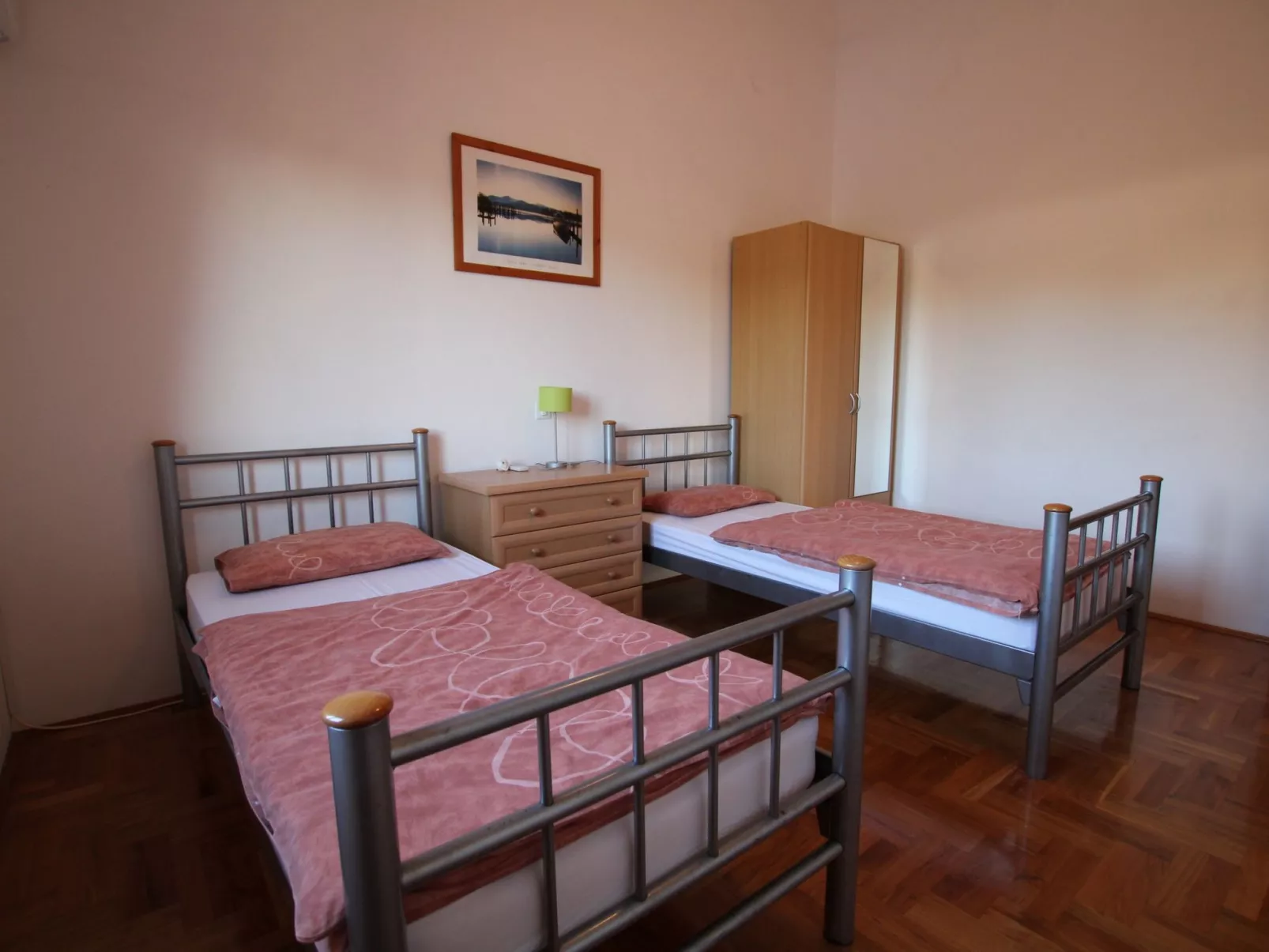 Villa Neela / HR-11039-01 - Image-tags.info