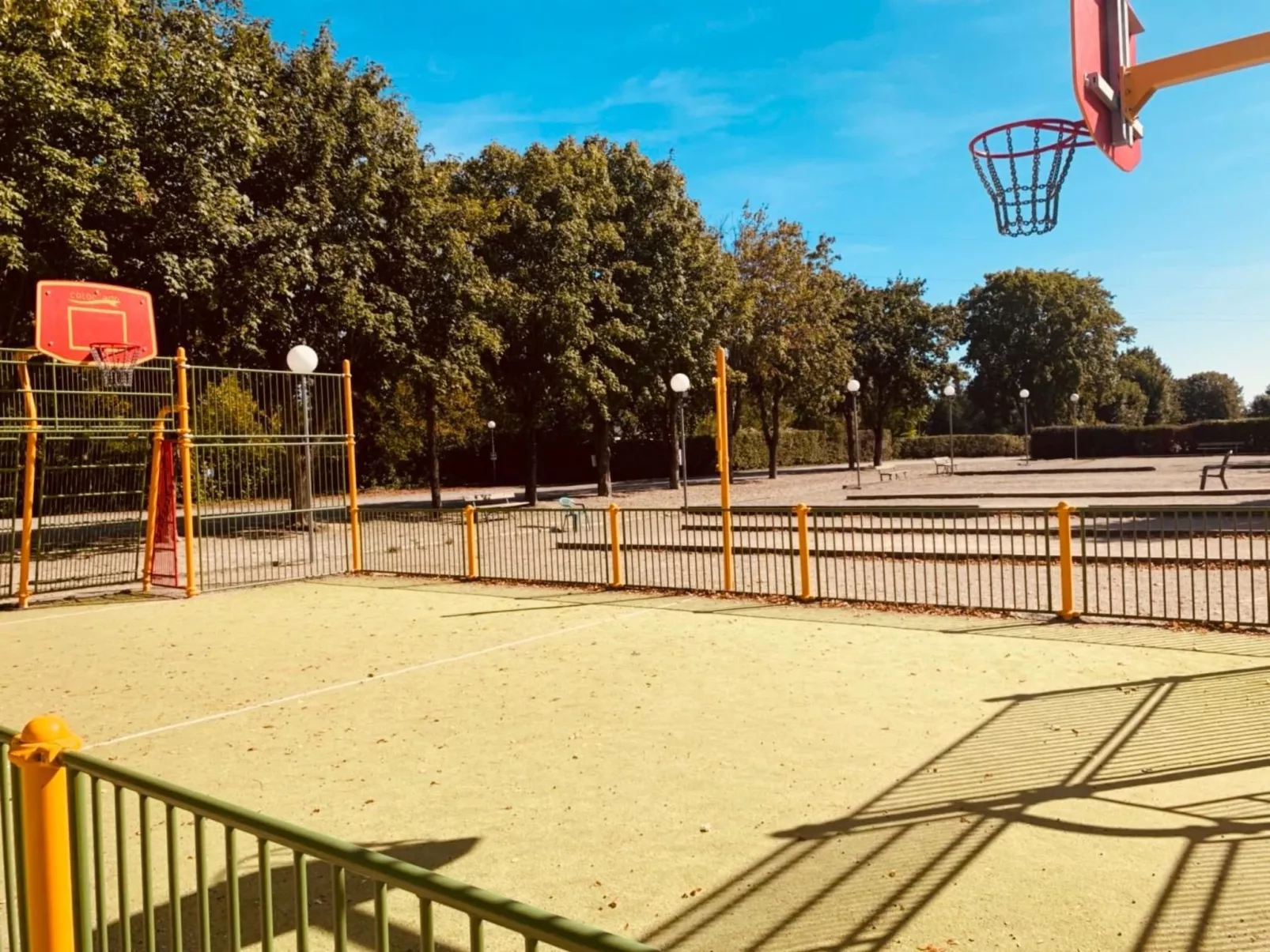 Smart Home Paris, Europapark, Rulantica ca. 15min - Image-tags.info