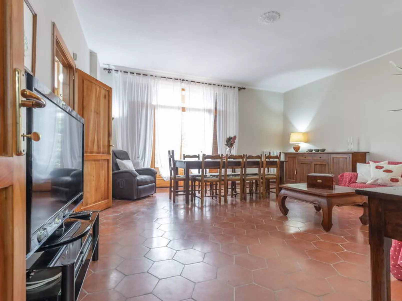 Villa Rosso Corbezzolo - Binnen