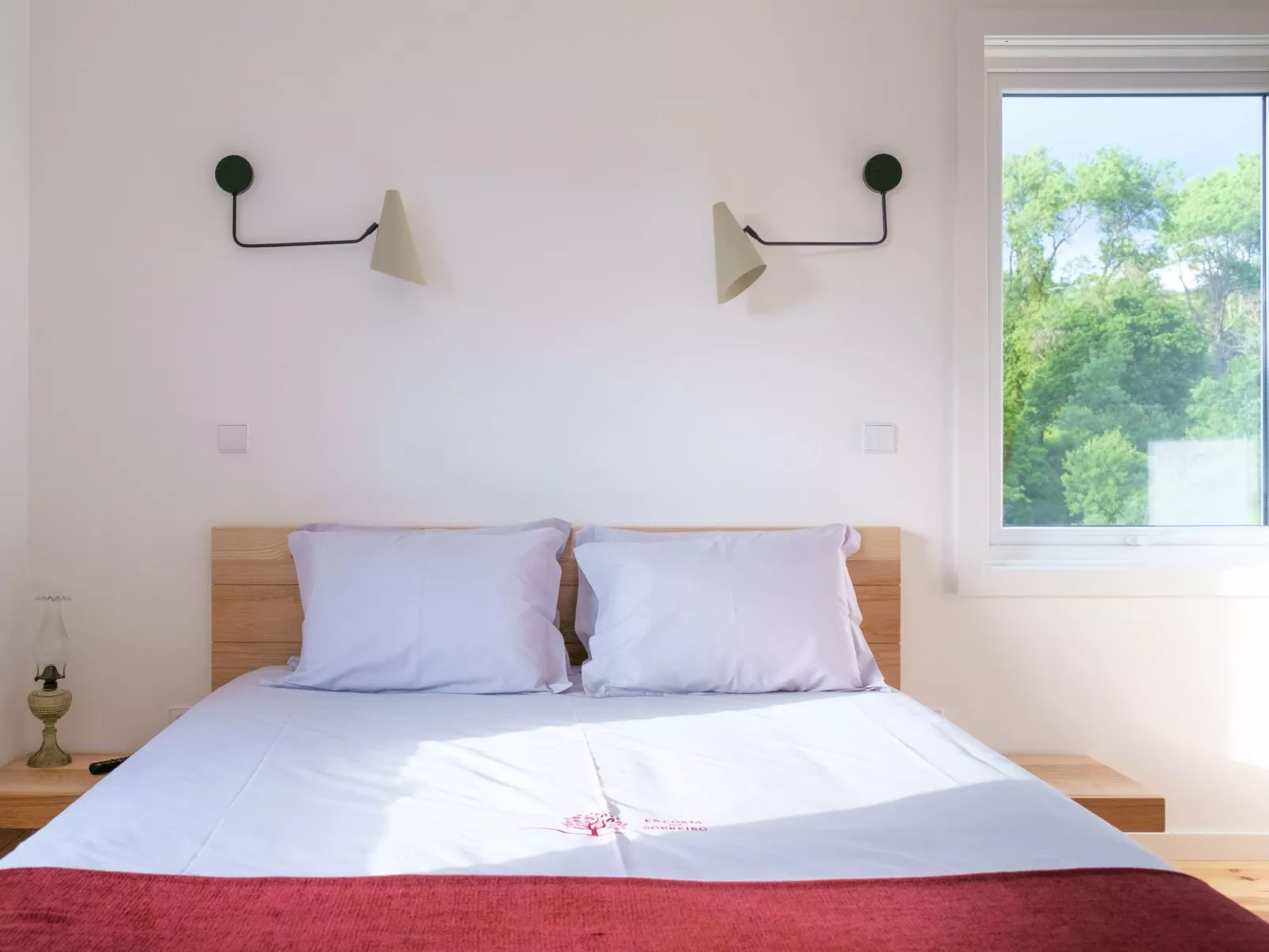 Ganzes Haus in Vila Soeiro Do Chão mit privatem Pool und Blick ins Grüne - Binnen