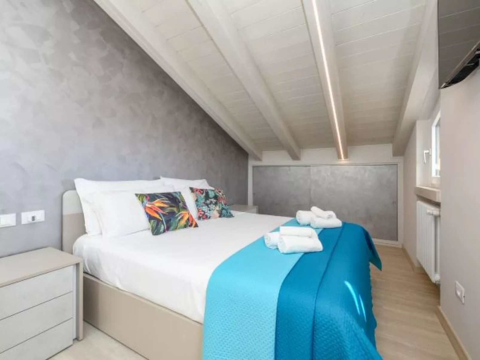 Desenzanoloft H2O Green Residence - Image-tags.info