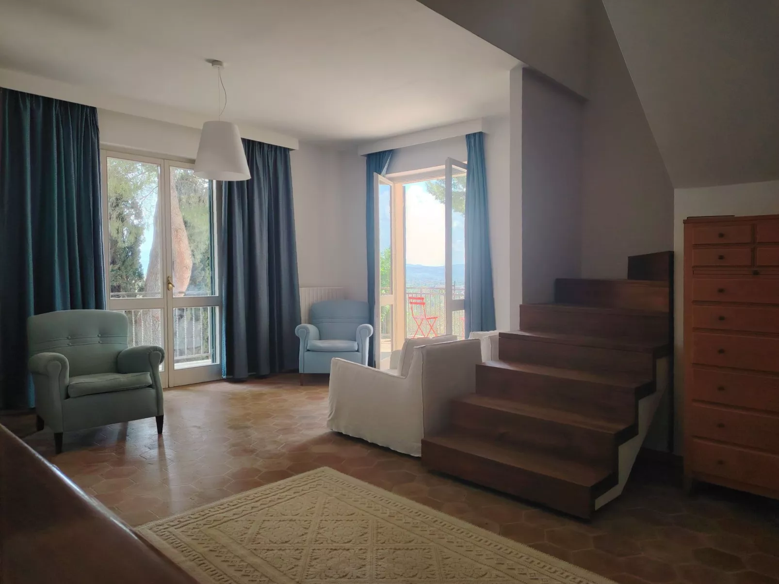 Zimmer mit Bergblick - Image-tags.info