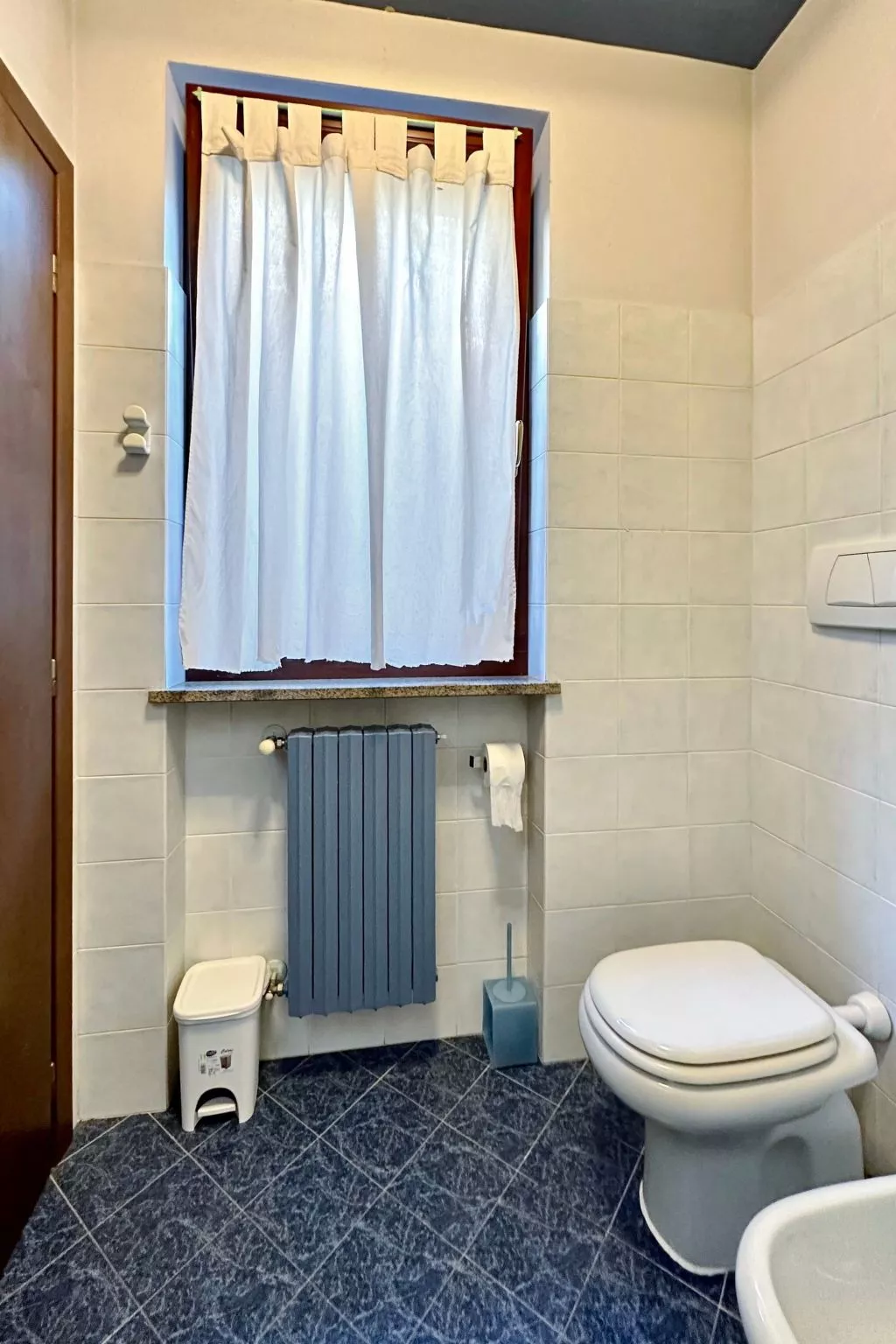 Einzimmerwohnung 'SanMarco12' mit Privatparkplatz - Binnen