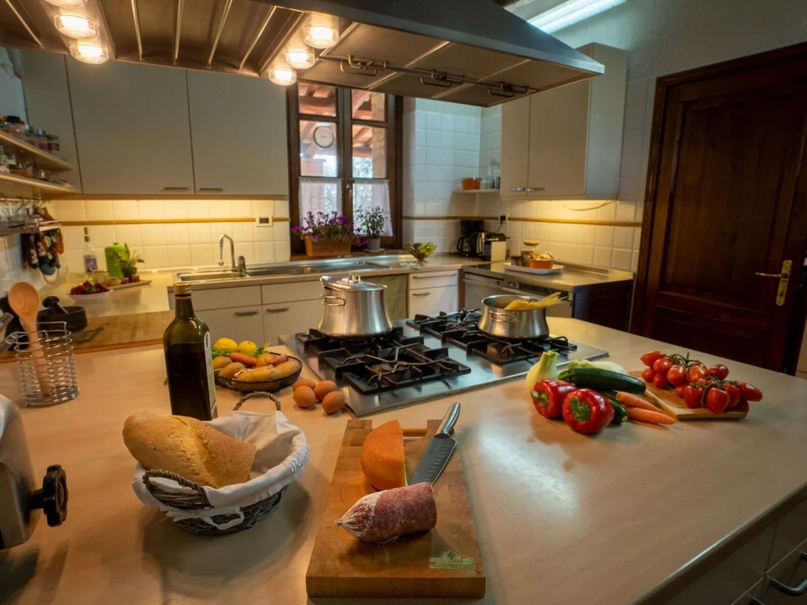 Sommer "Villa La Pierotta" - Image-tags.info