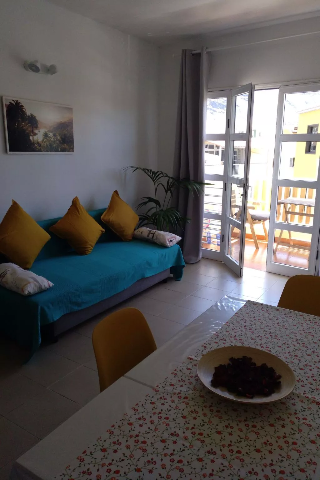 Große Wohnung in Playa De La Calera mit Schönem Balkon - Binnen