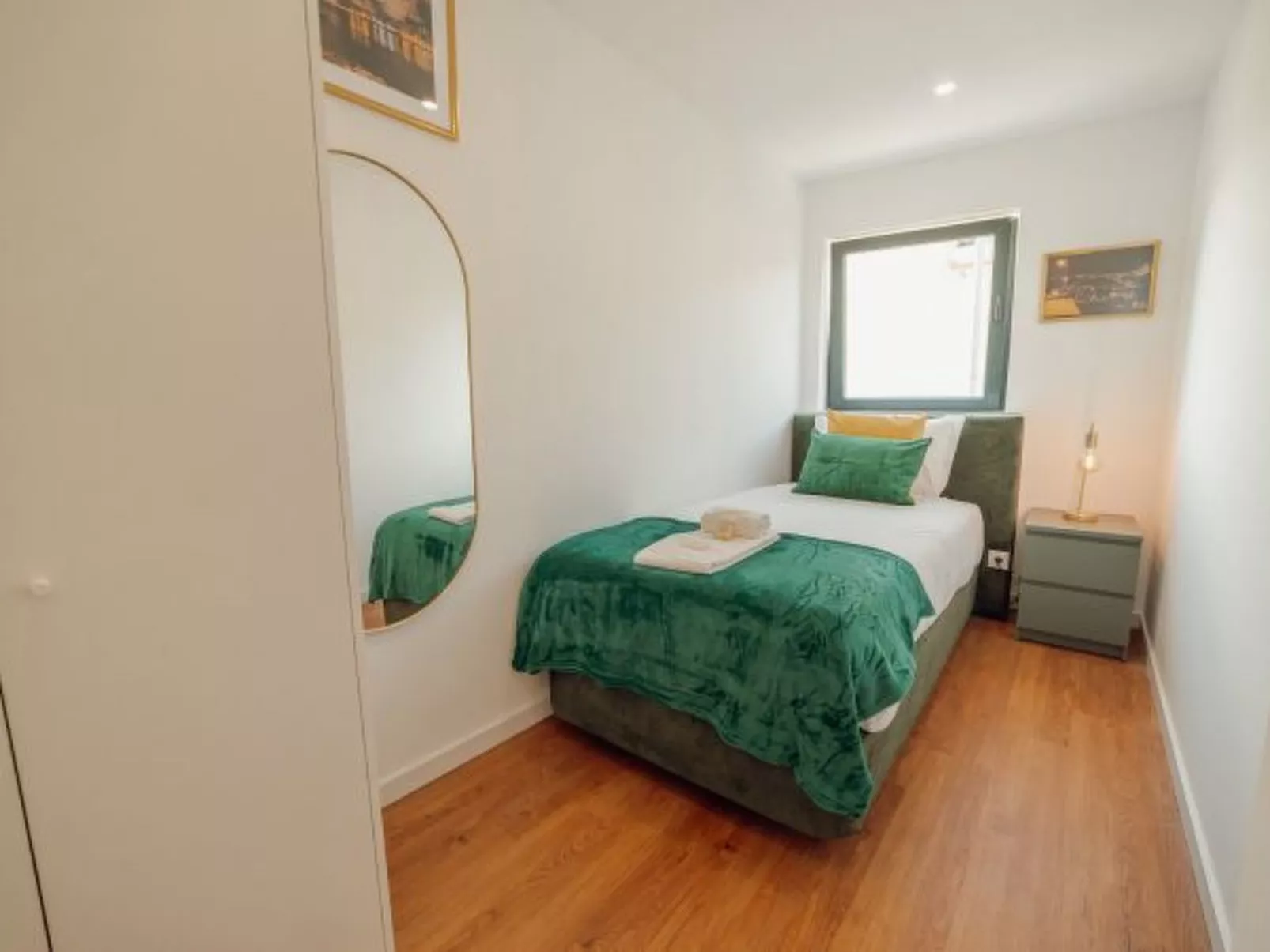 LAPA STYLISH APARTMENT B WITH TERRACE by VACATIONY - Binnen