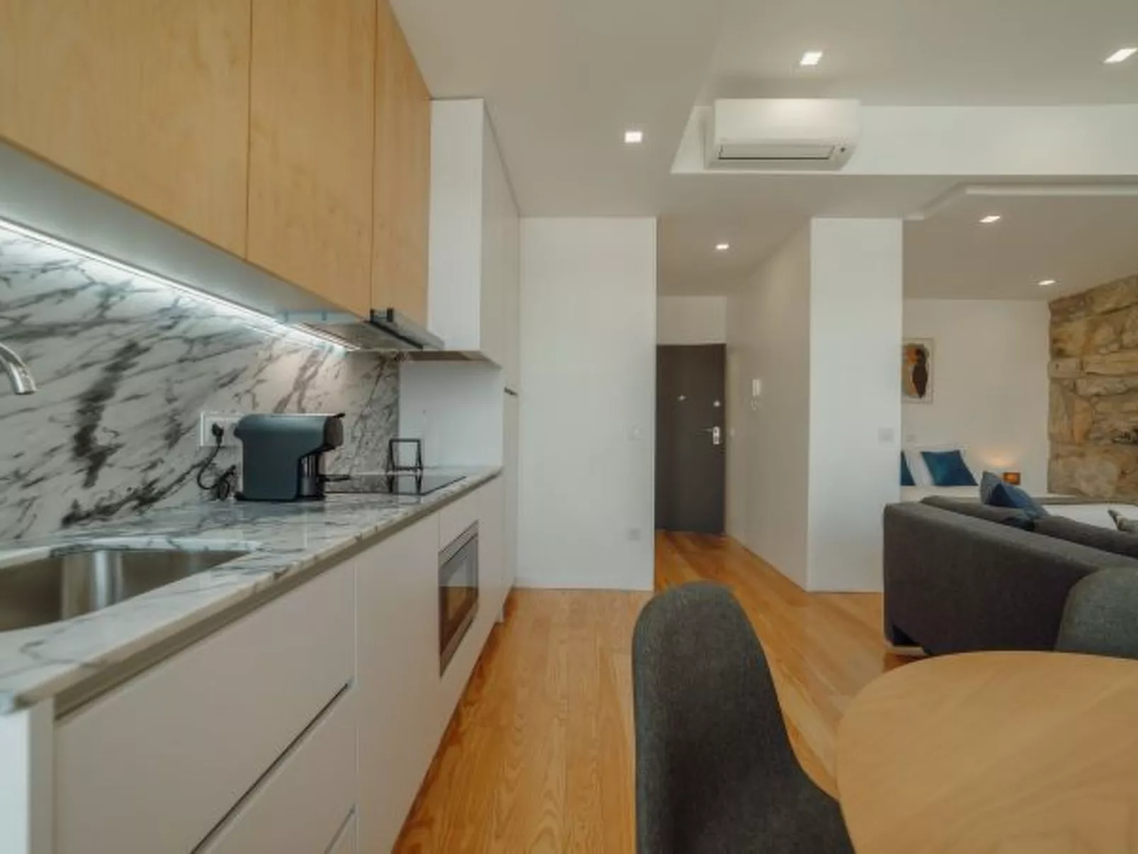 COURTYARD OPORTO DESIGN APARTMENT D - Binnen