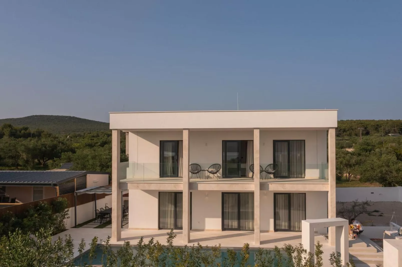 Seaview Villa Turnea - Buitenkant zomer