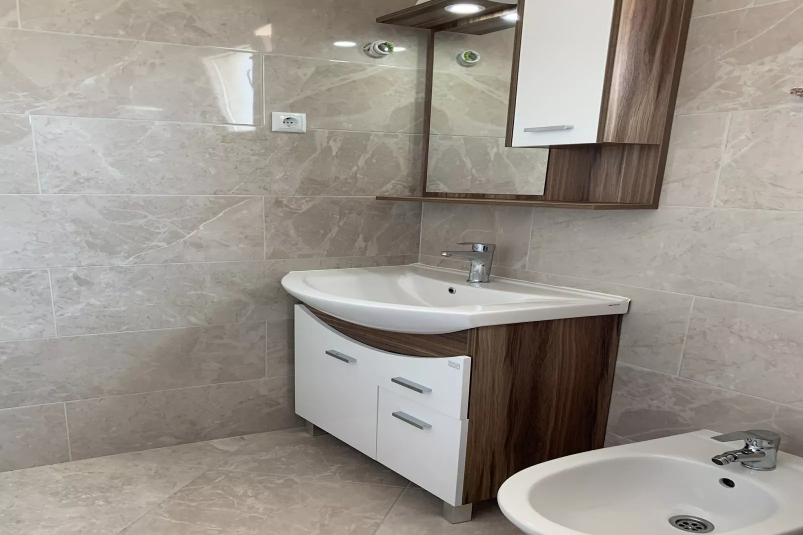 Studio apartment Vir 2 - Badkamer