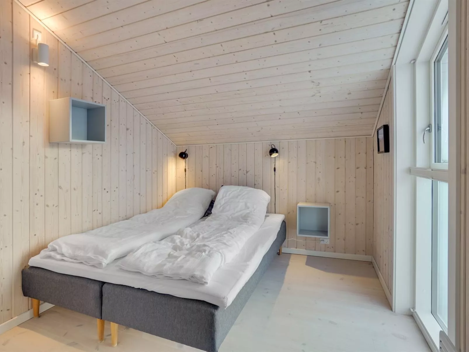 "Marjorie" - 400m from the sea - Binnen