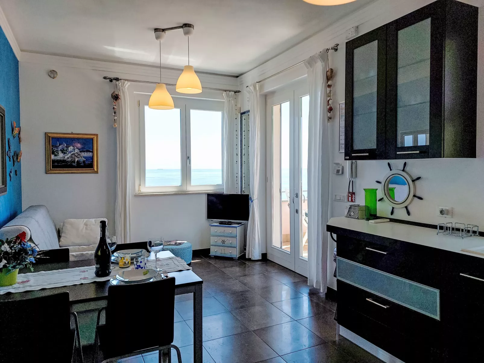 Ulivi sul Mare - Binnen