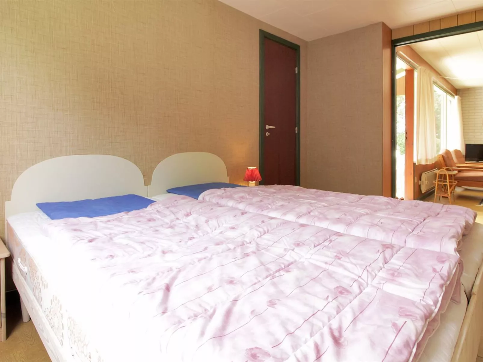 "Bergitte" - 450m from the sea - Binnen