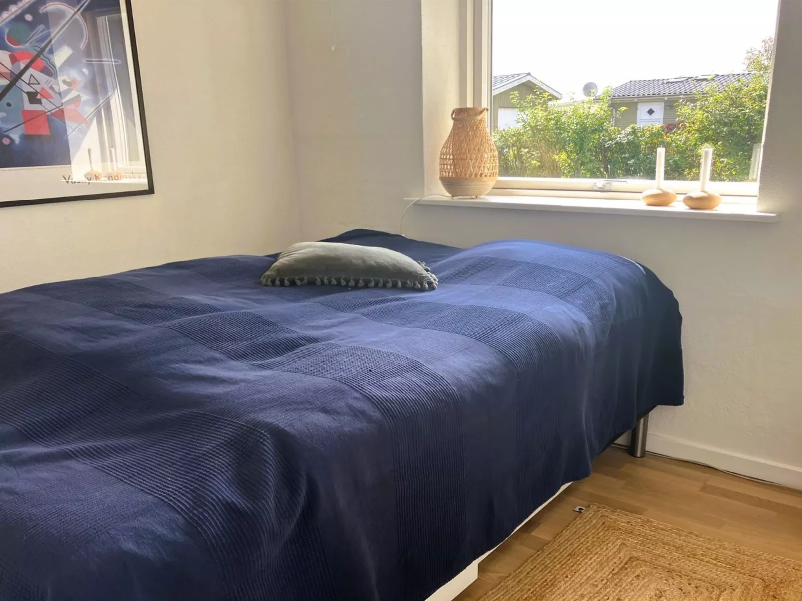 "Carlene" - 350m from the sea - Binnen