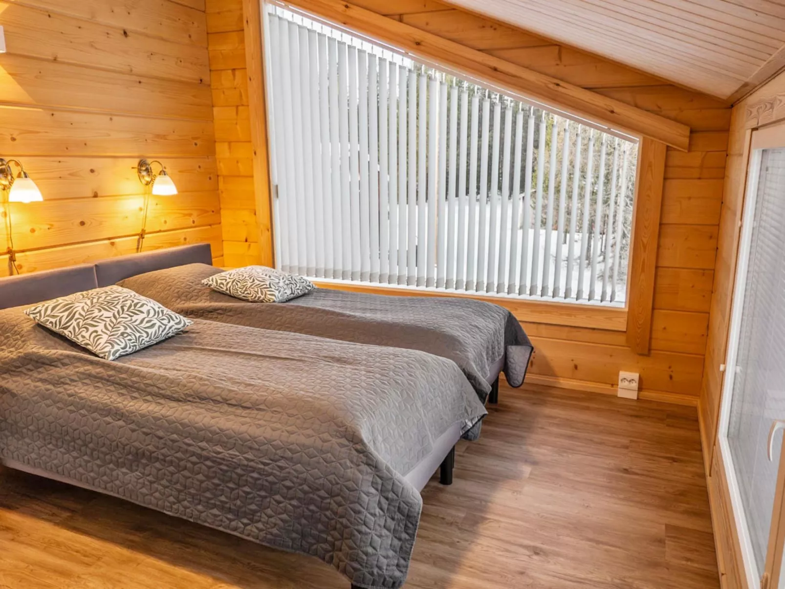 Villa lehtoniemi - Binnen