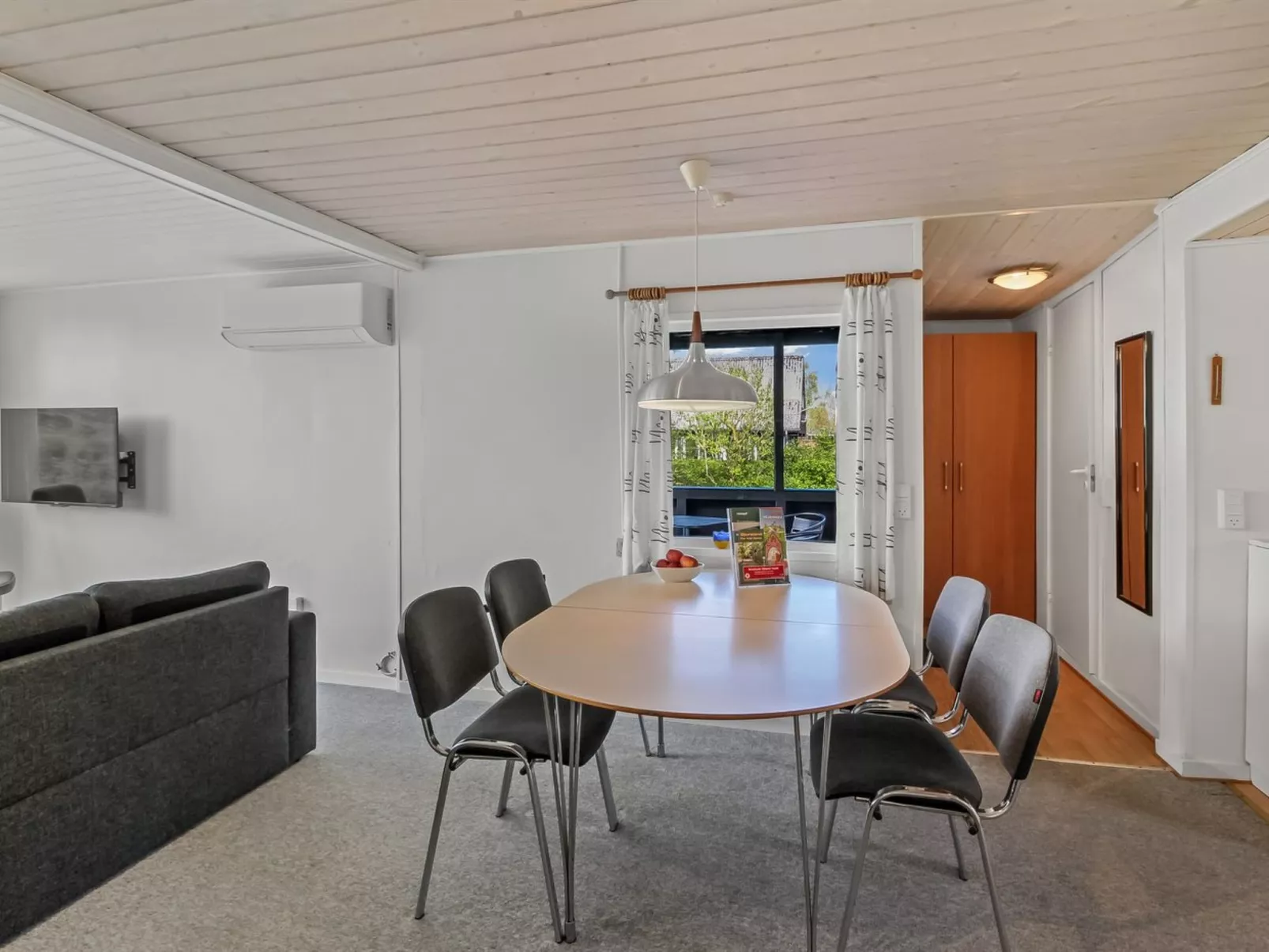 "Efraima" - 230m from the sea - Binnen