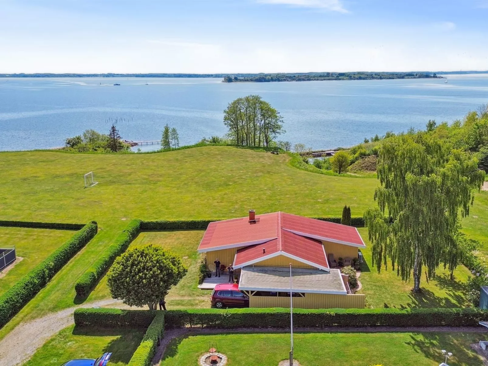 "Erin" - 200m from the sea - Buiten