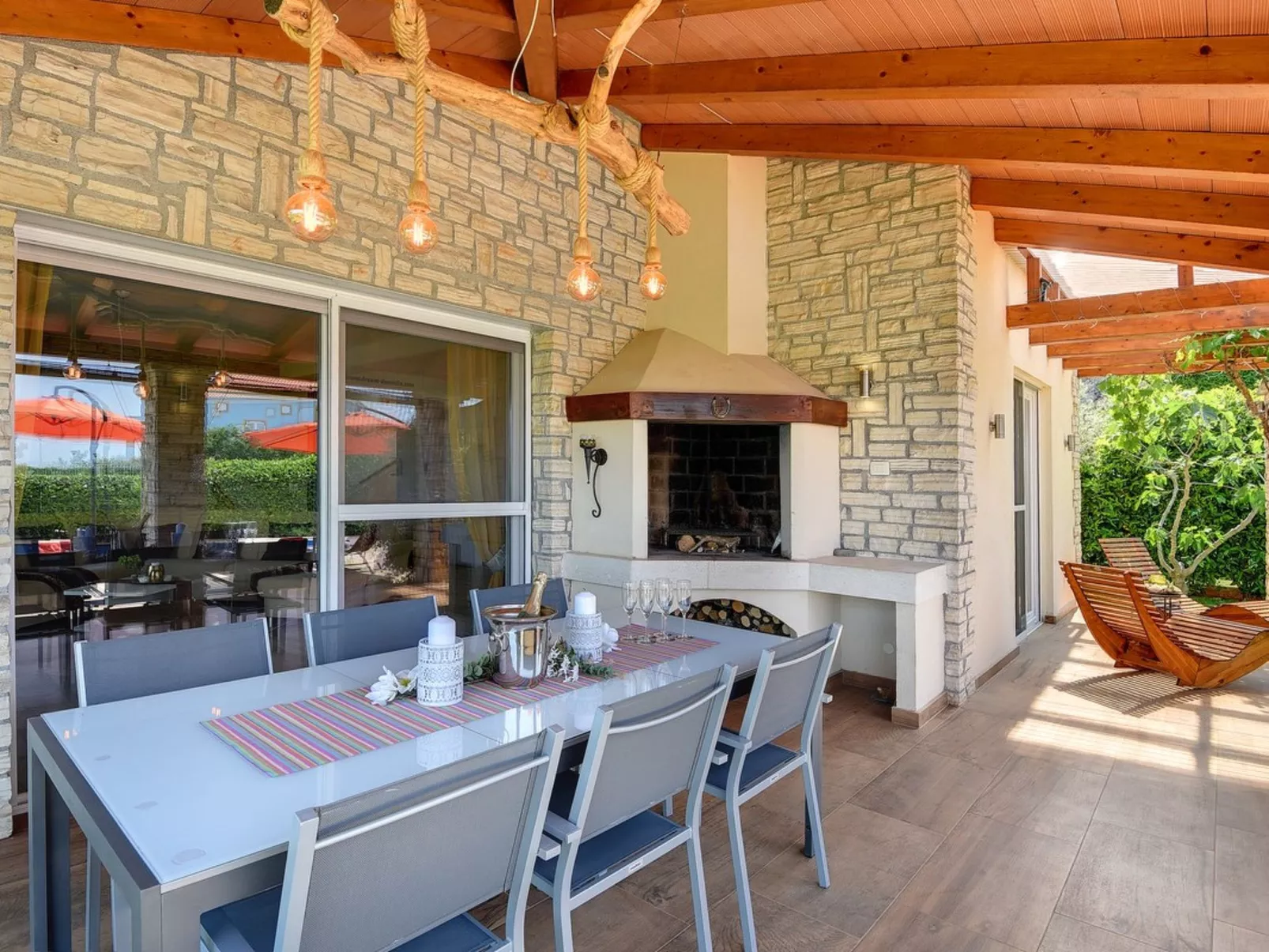 Villa Sunset - Buiten