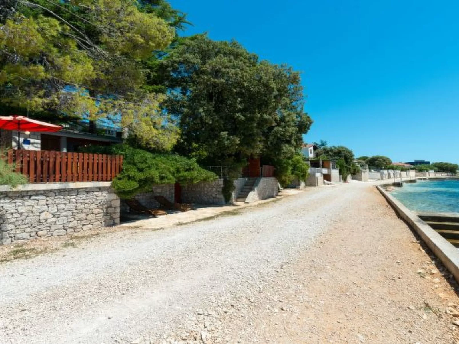 Beachfront Holiday home Maestral - Image-tags.info