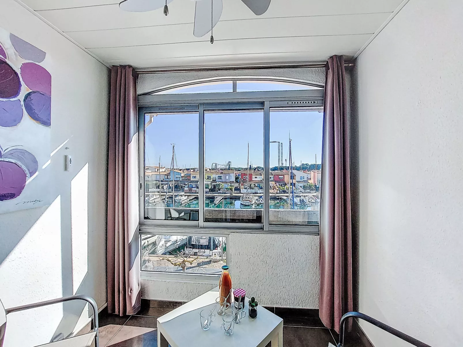 Les Caraïbes - Binnen