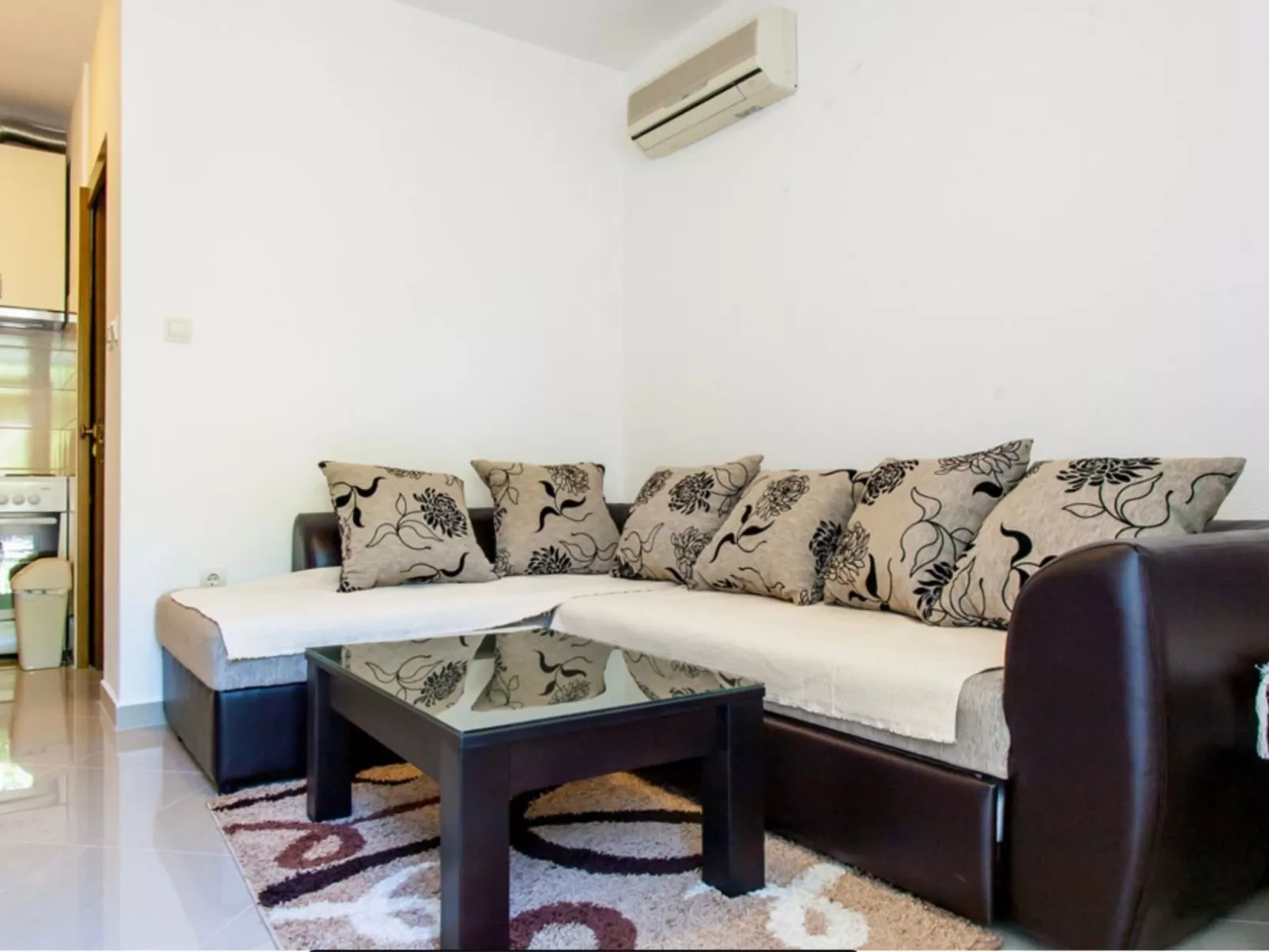 Ljubica Two - Schlafzimmer-Apartment mit Terrasse - Binnen