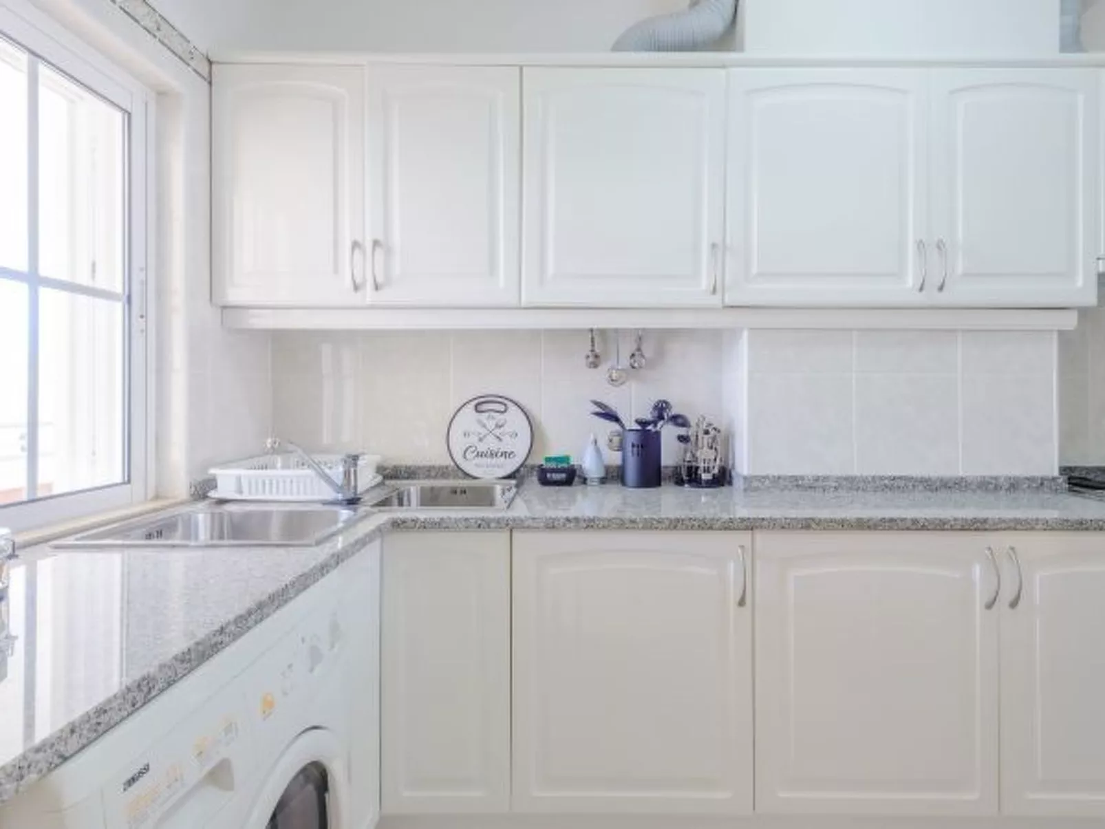 Casa Grevilias - central Vilamoura - Binnen