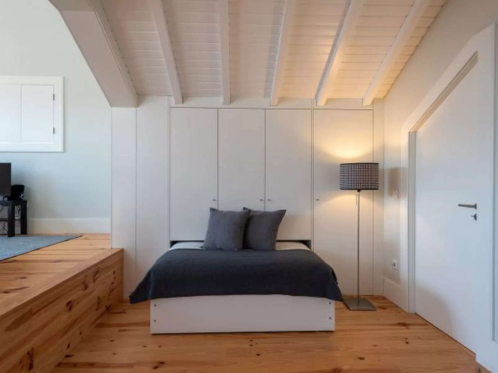 OPORTO ROOFTOP STUDIO by VACATIONY - Binnen