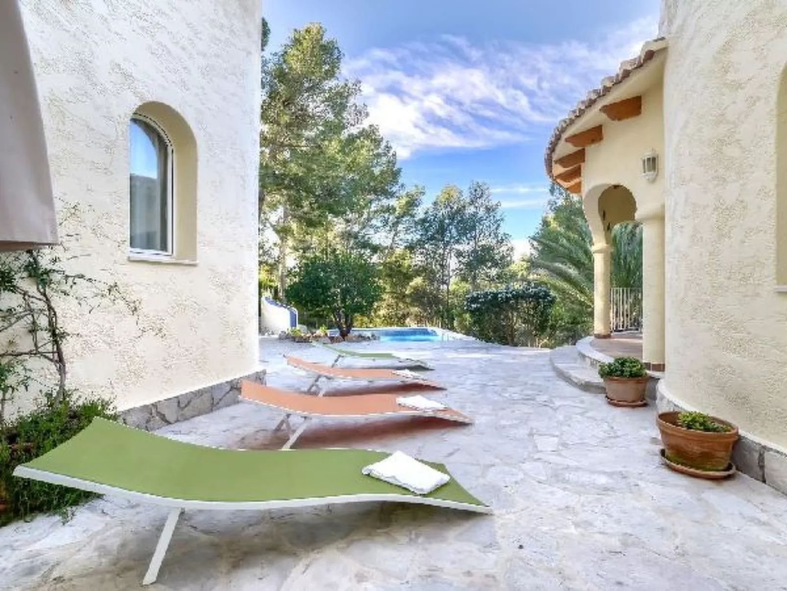 Villa Angela - Plus - Image-tags.info