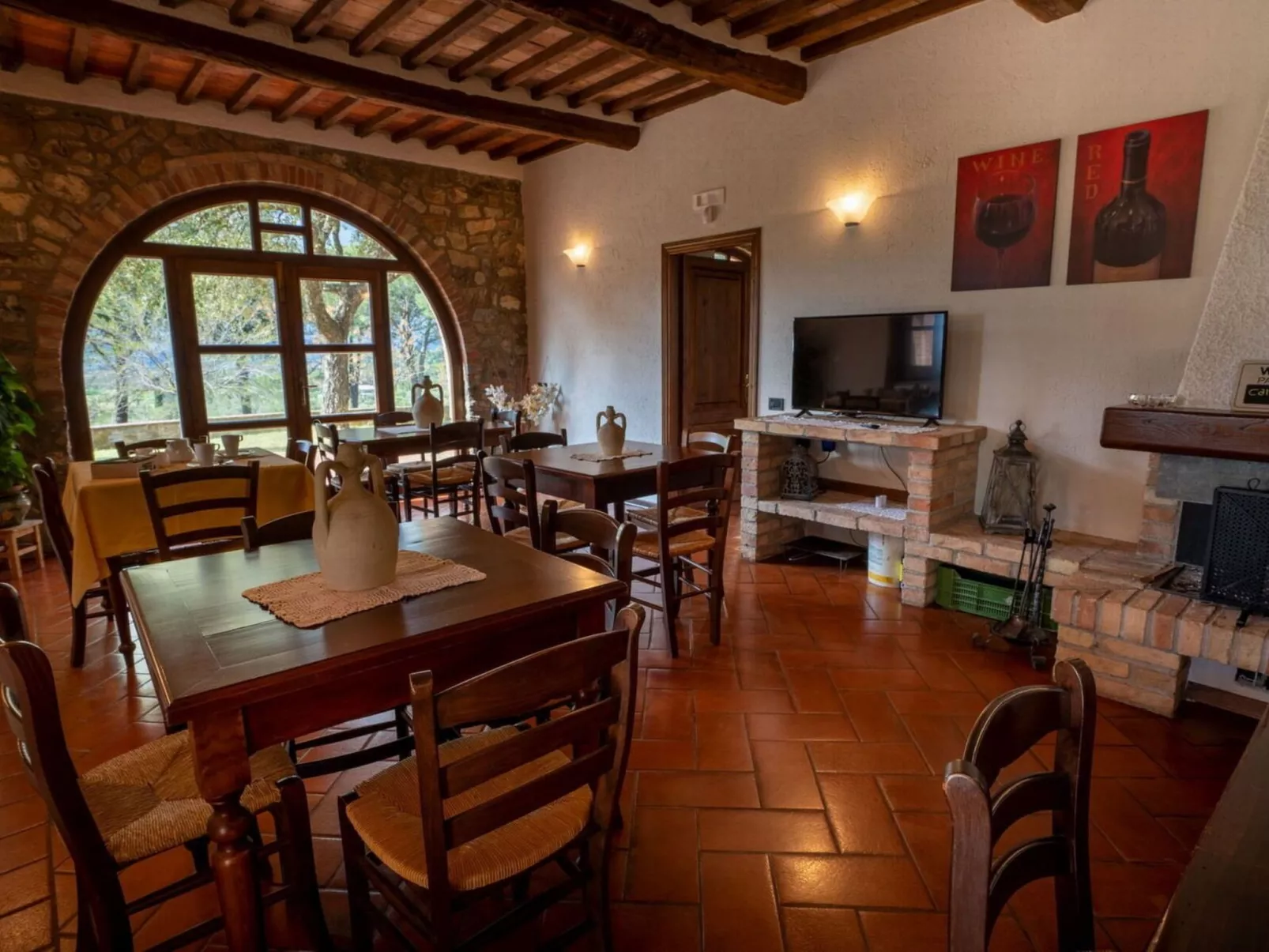 Sommer "Villa La Pierotta" - Binnen