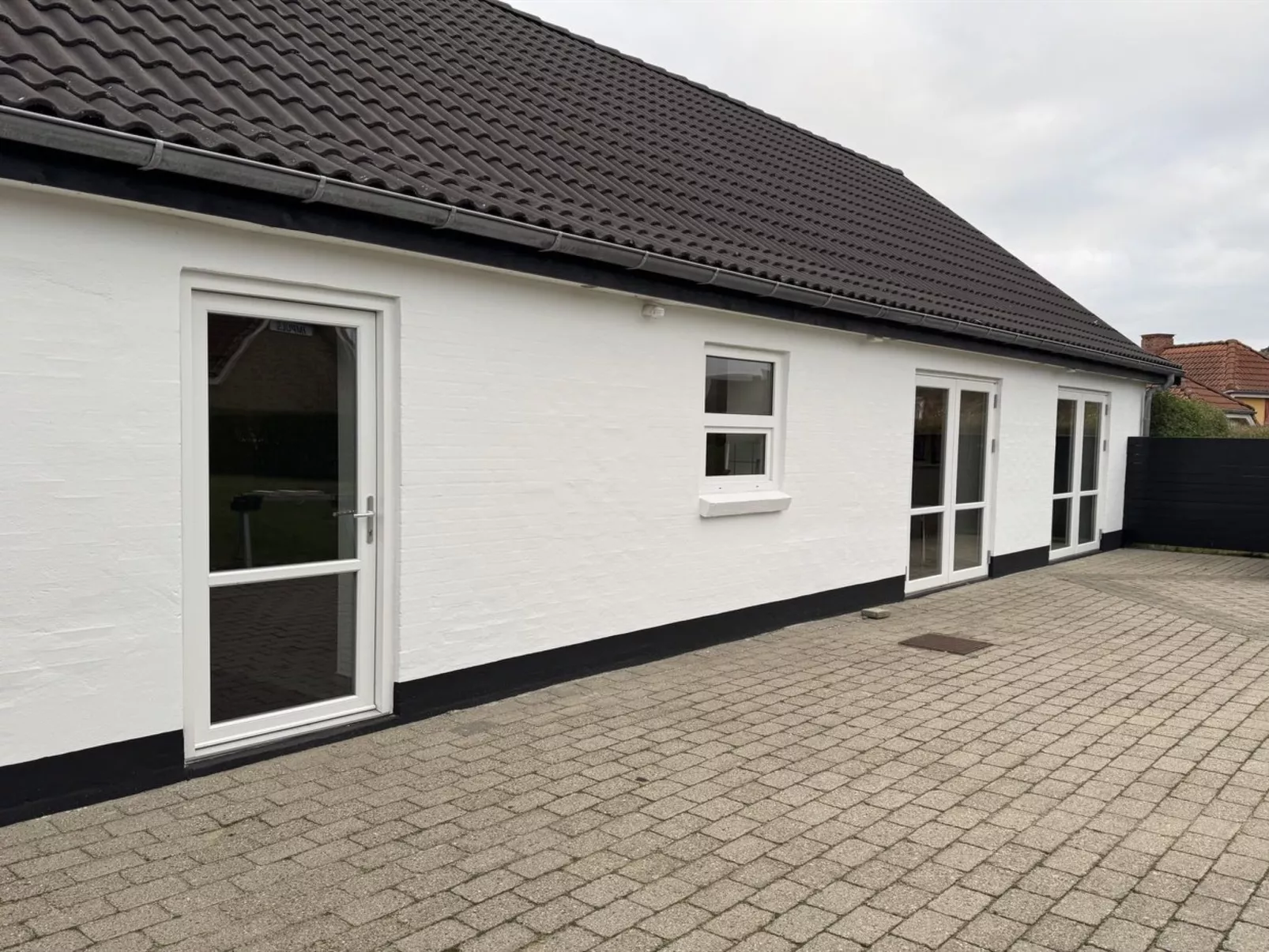 "Elene" -  from the sea - Buiten