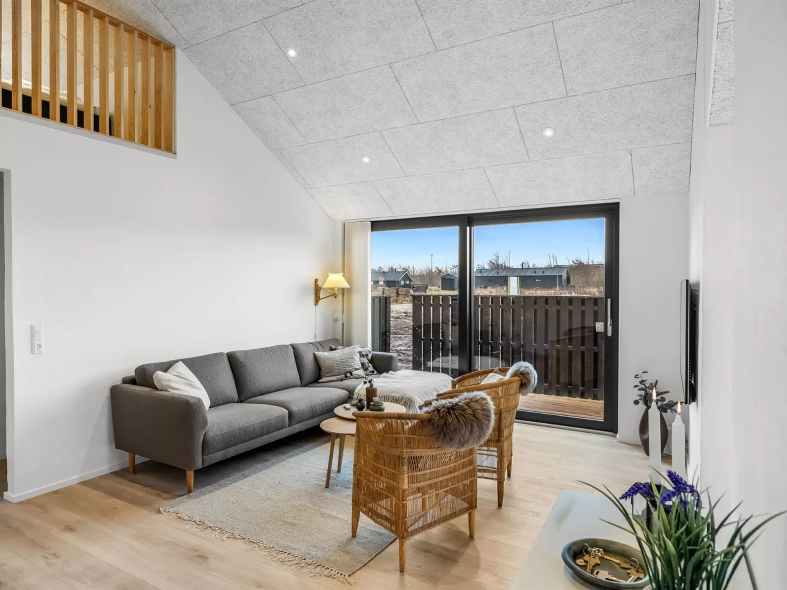 "Damiana" - 1.1km from the sea - Binnen