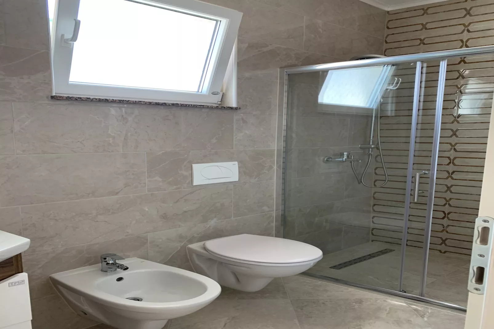 Studio apartment Vir 2 - Badkamer