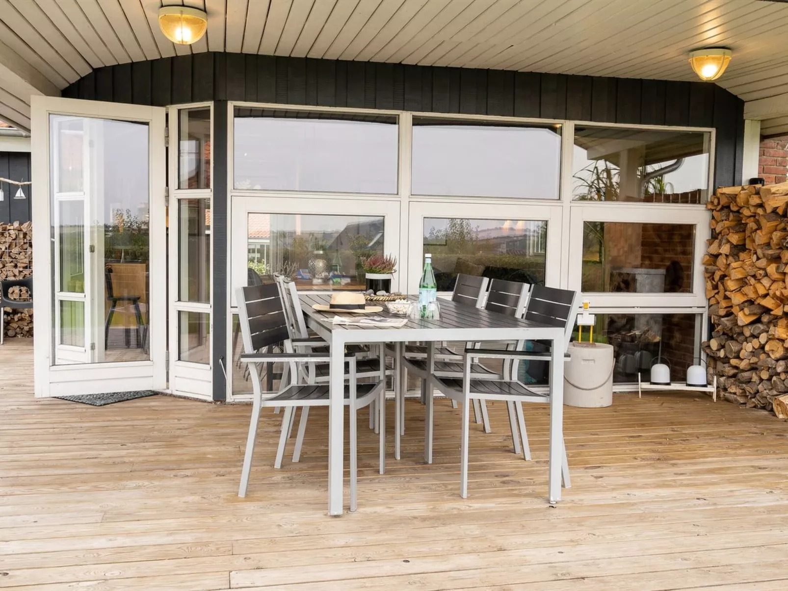 "Hjalmsvider" - 300m from the sea - Buiten