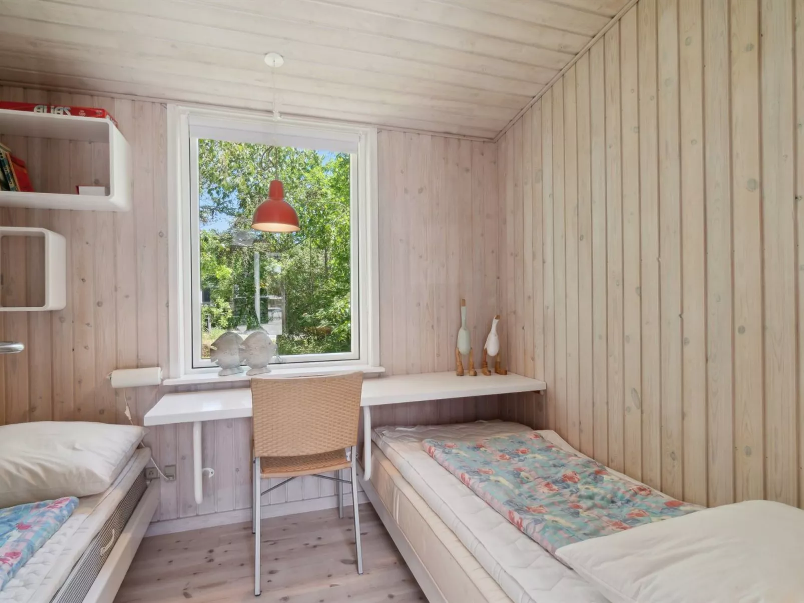 "Klint" - 25m from the sea - Binnen